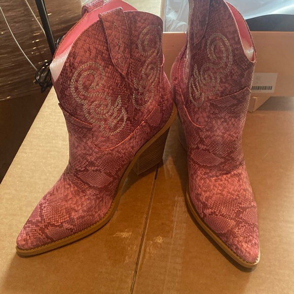 Billini Simara Booties - Pink Snake - Picture 3 of 8